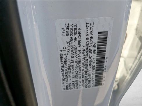 Used 2025 Honda Pilot Touring image 27