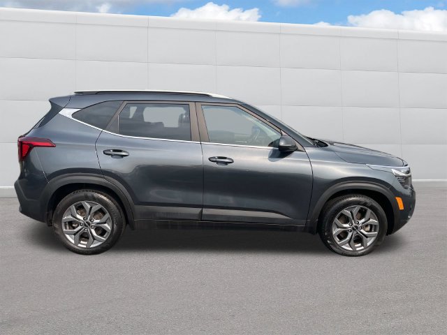 Used 2024 Kia Seltos S AWD/4WD image 11