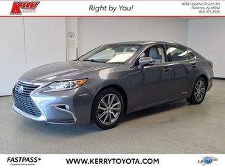 Used 2018 Lexus ES 300h image 1
