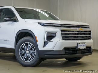 Used 2026 Chevrolet Traverse LT w/ LPO, Floor Liner Package FWD video 3
