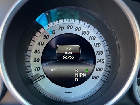 Used 2016 Mercedes-Benz E 400 Coupe image 11