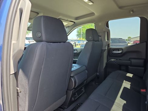 Used 2019 Chevrolet Silverado 1500 Custom w/ Trailering Package RWD image 16