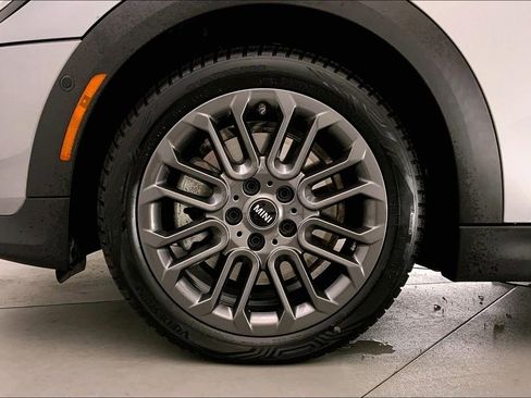 Used 2026 MINI Cooper 2-Door Hardtop FWD image 8