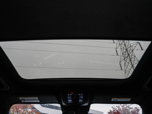 Used 2023 Mercedes-Benz EQB 350 4MATIC SUV image 16