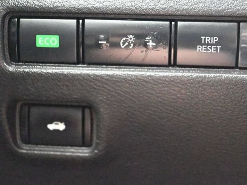 Used 2022 Nissan Sentra S FWD image 21
