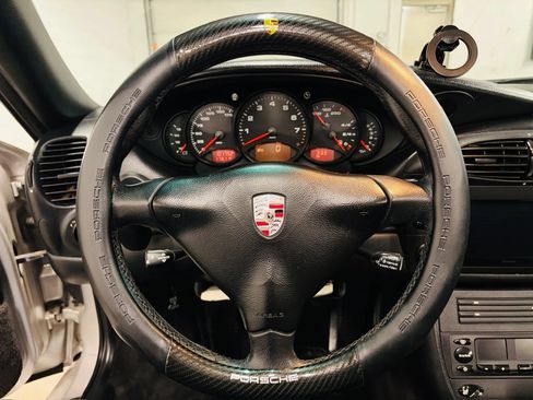 Used 2001 Porsche 911 Carrera RWD image 20