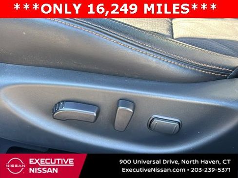 Certified 2023 Nissan Maxima SR w/ Sport Mat Group image 11