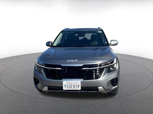 Used 2025 Kia Seltos S FWD image 4