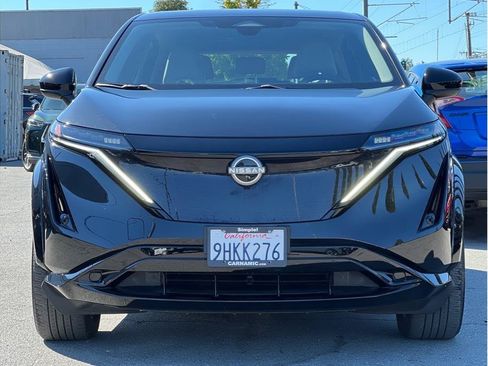 Used 2023 Nissan Ariya FWD image 2
