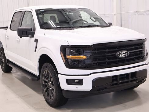 New 2026 Ford F150 XLT w/ Equipment Group 302A MID AWD/4WD image 3