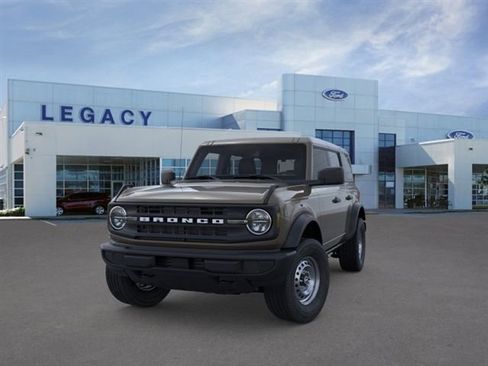 New 2025 Ford Bronco 4-Door AWD/4WD image 2