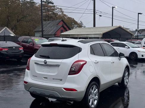Used 2017 Buick Encore Premium w/ Experience Buick Package image 5