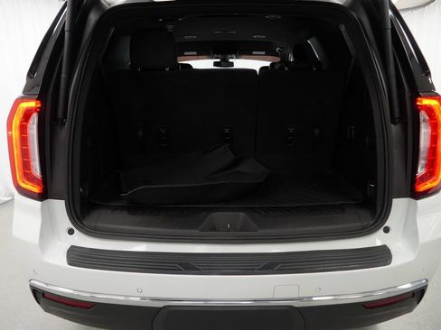 Used 2021 GMC Yukon SLT RWD image 42