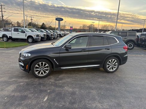 Used 2019 BMW X3 sDrive30i RWD image 3