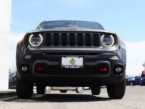 Used 2019 Jeep Renegade Trailhawk AWD/4WD image 17