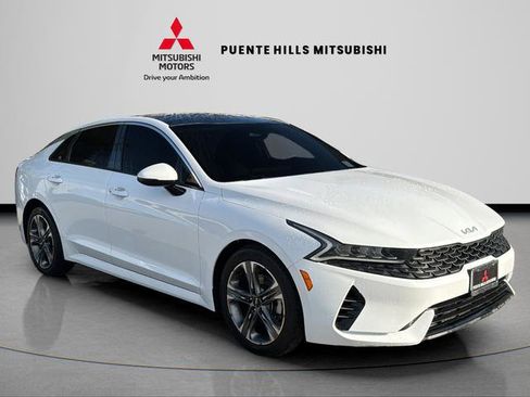 Used 2022 Kia K5 EX image 3