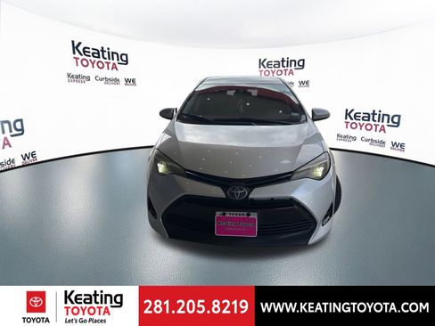 Used 2018 Toyota Corolla LE image 8