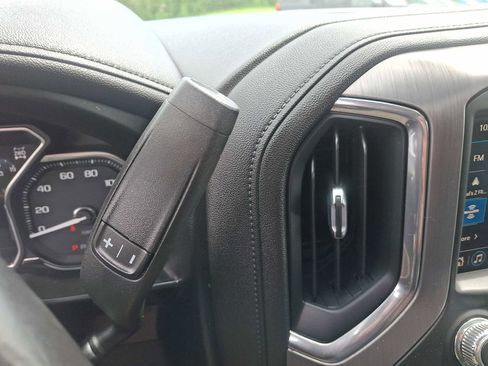 Used 2021 GMC Sierra 2500 Denali w/ Denali Ultimate Package AWD/4WD image 16