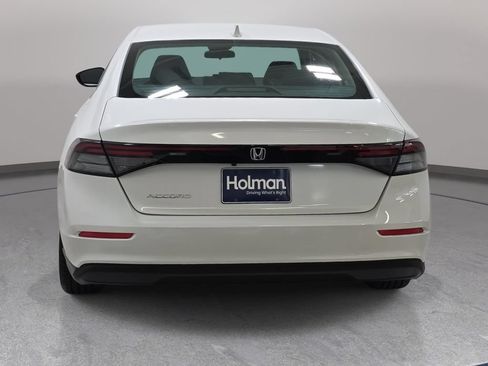 Used 2023 Honda Accord LX image 7