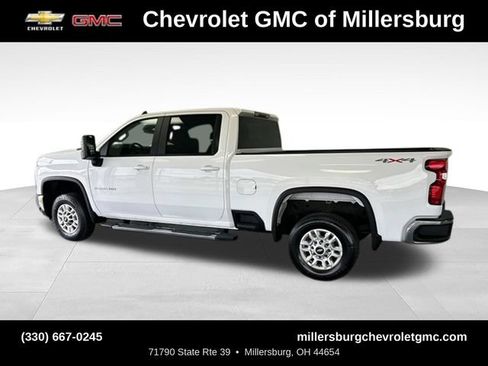 Used 2025 Chevrolet Silverado 2500 LT w/ Convenience Package AWD/4WD image 7