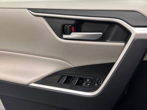 Certified 2024 Toyota RAV4 XLE image 19