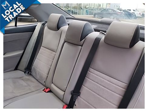 Used 2015 Toyota Camry XSE image 43