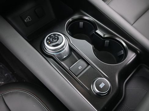 New 2026 Ford Explorer Active w/ Active Comfort Package image 19