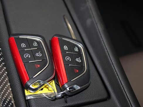 Used 2025 Cadillac CT5 V w/ Technology Package image 25