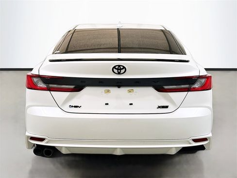 Used 2025 Toyota Camry XSE image 5