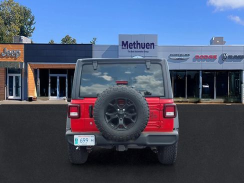 Used 2022 Jeep Wrangler Unlimited Sport AWD/4WD image 4