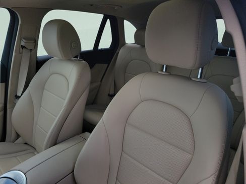 Certified 2022 Mercedes-Benz GLC 300 image 18