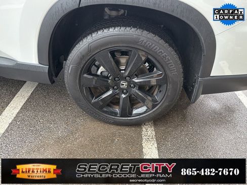 Used 2025 Honda Pilot Black Edition image 22