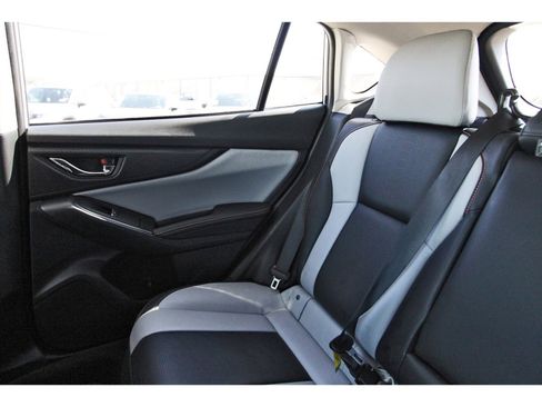 Used 2019 Subaru Crosstrek 2.0i Limited image 11