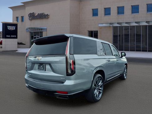 Used 2023 Cadillac Escalade ESV Sport Platinum AWD/4WD image 5