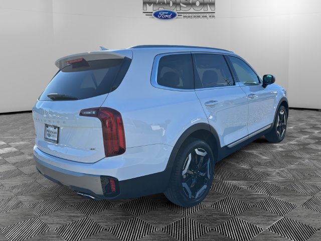Used 2024 Kia Telluride S w/ S Sunroof Package AWD/4WD image 5