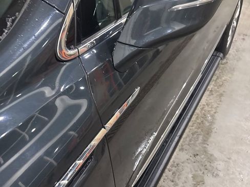 Used 2021 Buick Enclave Avenir w/ Avenir Technology Package image 15