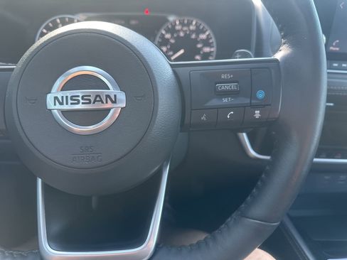 Used 2021 Nissan Rogue SL AWD/4WD image 27