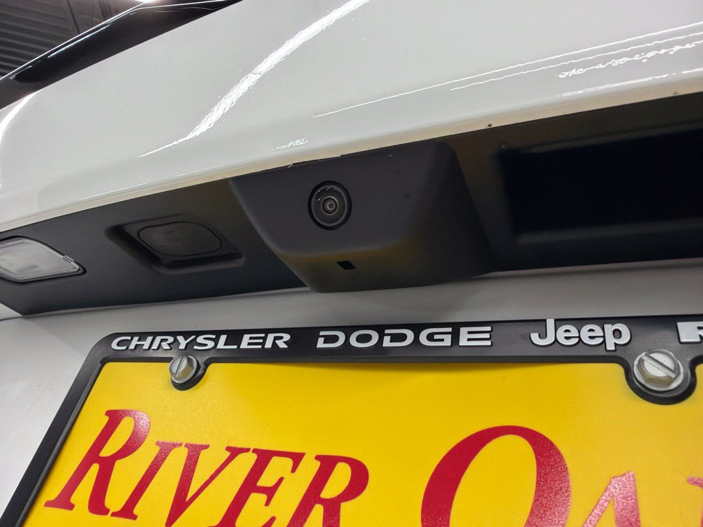 New 2026 Jeep Grand Cherokee Limited w/ Limited Altitude Package RWD image 7