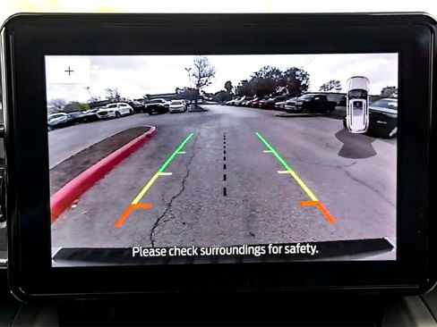 Used 2024 Ford Explorer XLT w/ Equipment Group 202A image 24