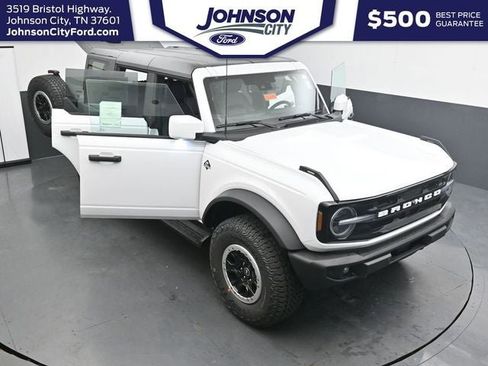 New 2026 Ford Bronco Outer Banks w/ Sasquatch Package AWD/4WD image 33