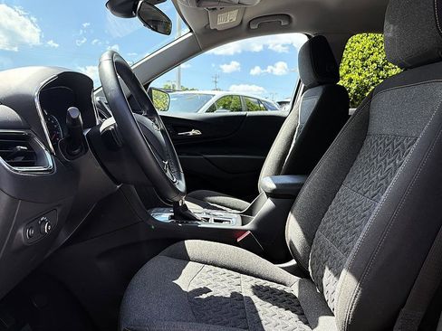Used 2024 Chevrolet Equinox LT w/ LPO, Floor Liner Package FWD image 8