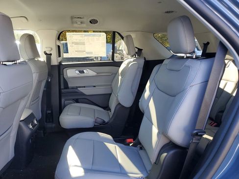New 2026 Ford Explorer Active w/ Active Comfort Package image 26