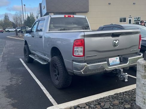 Used 2024 RAM 2500 Big Horn image 10