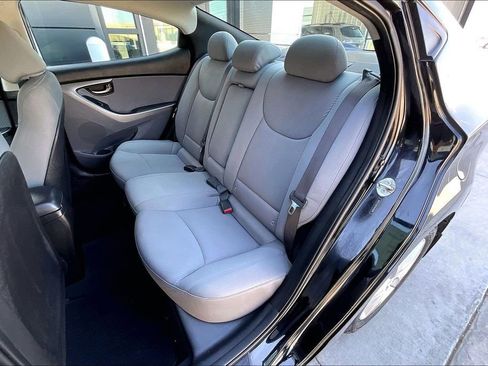 Used 2013 Hyundai Elantra GLS w/ Preferred Pkg image 24