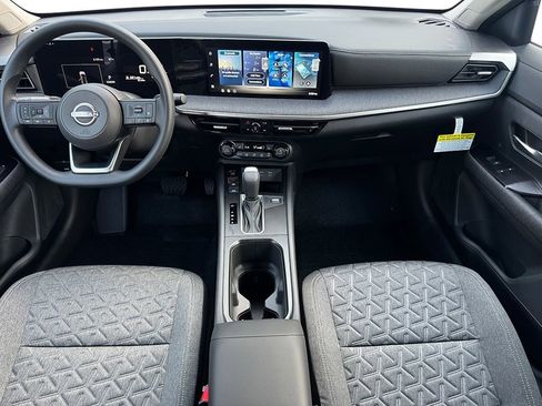 New 2026 Nissan Kicks SV w/ SV Premium Package image 9