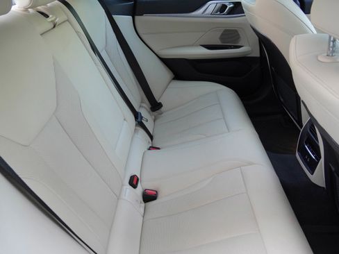 Used 2023 BMW i4 eDrive35 w/ Premium Package RWD image 32