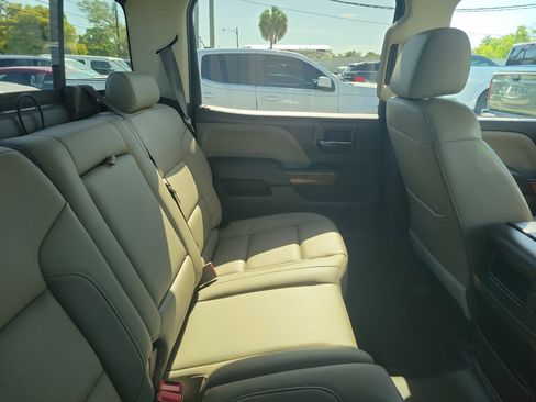 Used 2018 GMC Sierra 1500 SLT AWD/4WD image 7