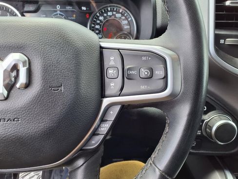 Used 2025 RAM 1500 Big Horn AWD/4WD image 13