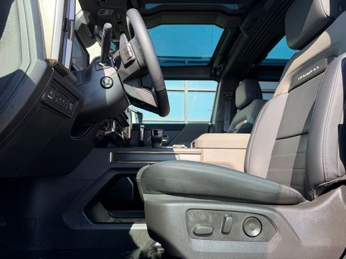 Used 2024 GMC Hummer EV 3X image 6