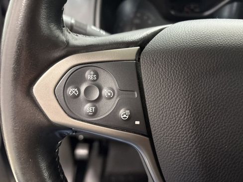 Used 2020 Chevrolet Colorado Z71 image 24